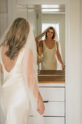 mobile - carousel-hero-element image-5