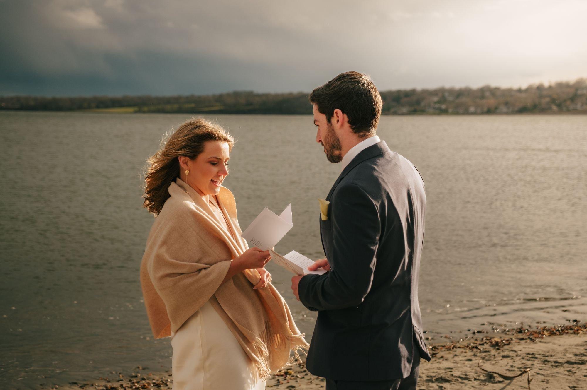 carousel-hero-element image-0